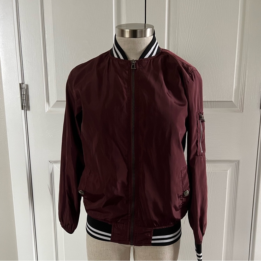 Distortion burgundy jacket - great for spring or fall.